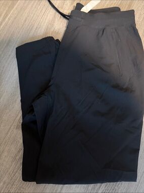 Lu Lu lemon jogger work pants